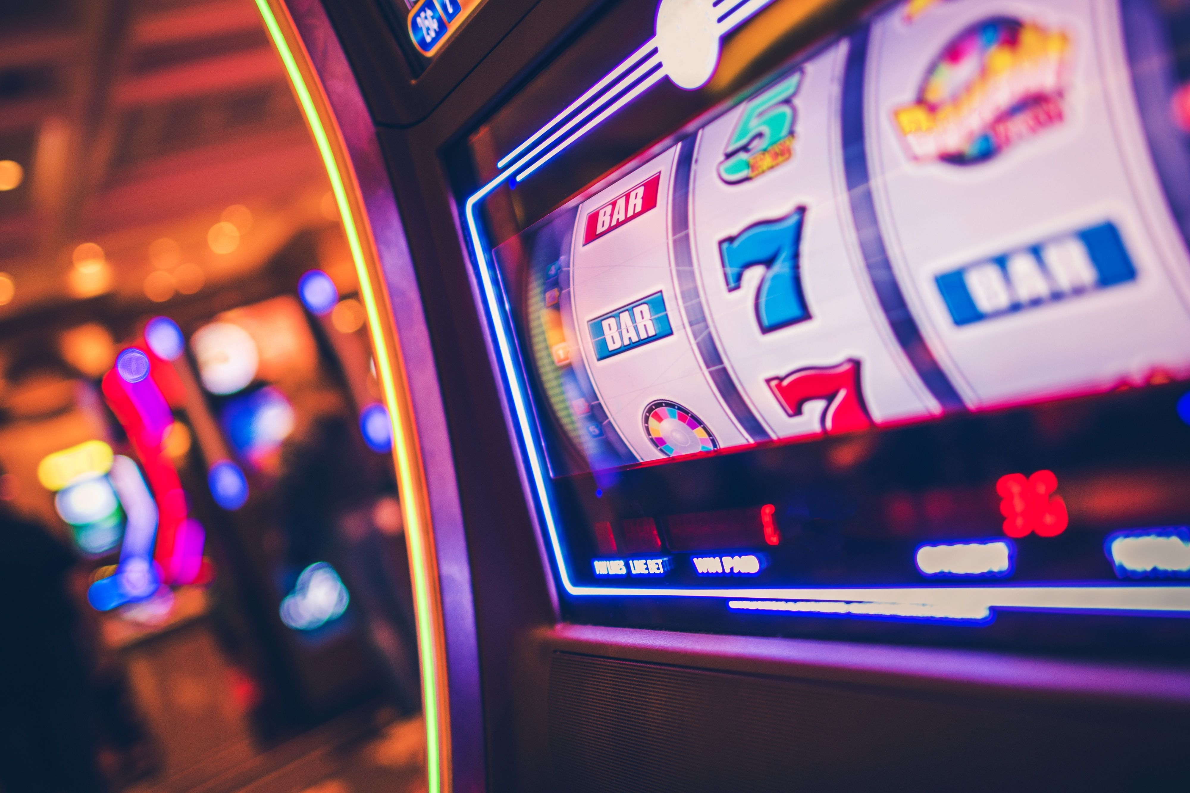 rajabandot 65 mobile app interface showing live casino and sportsbook sections